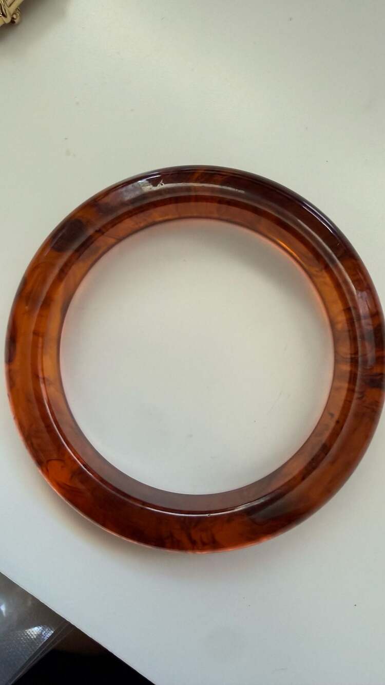 Vintage Bakelite Amber Tortoiseshell Bangle Bracelets Set of 2. - Picture 3 of 6